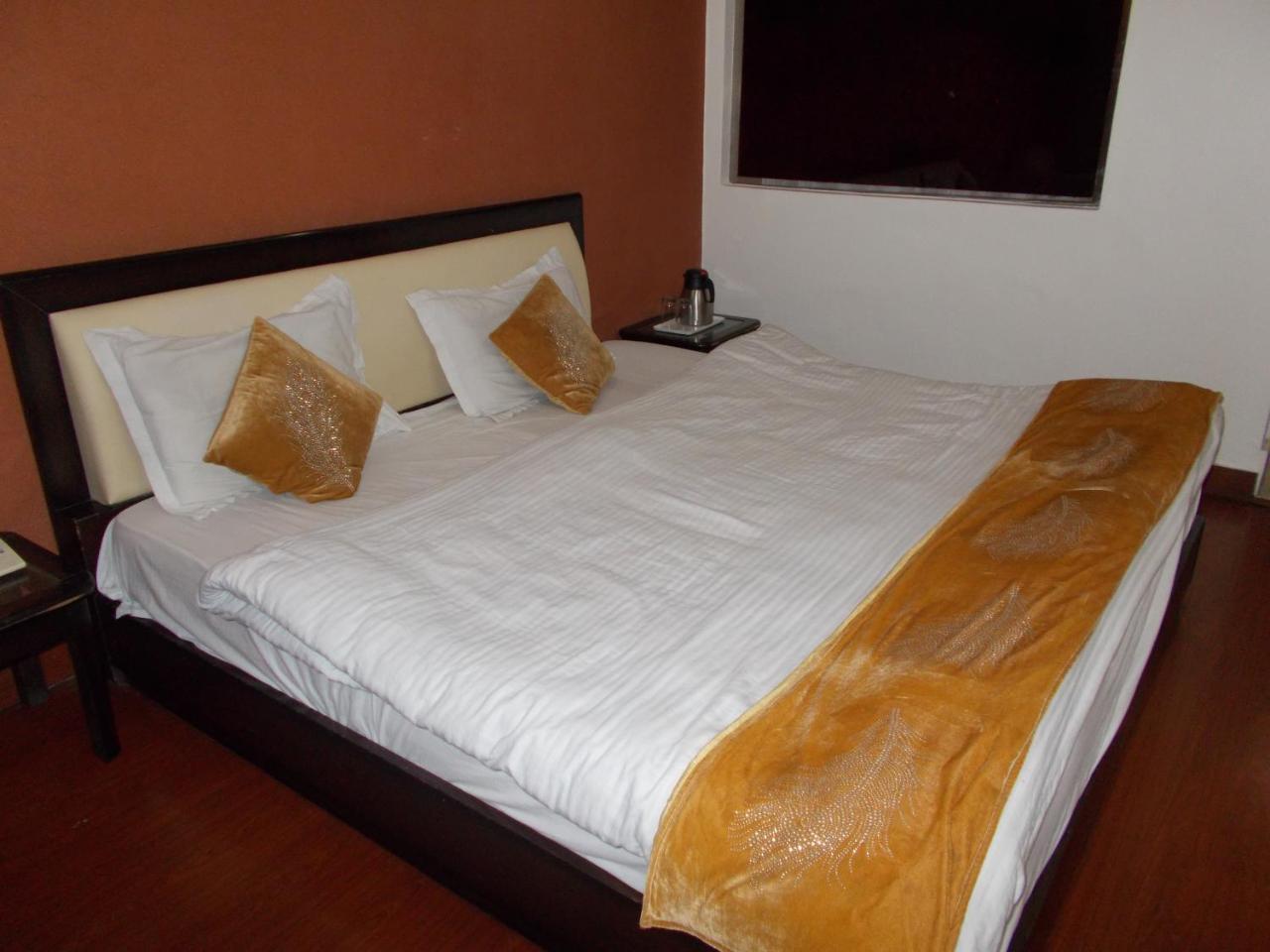 Hotel Well Come Park 奈尼塔尔 外观 照片